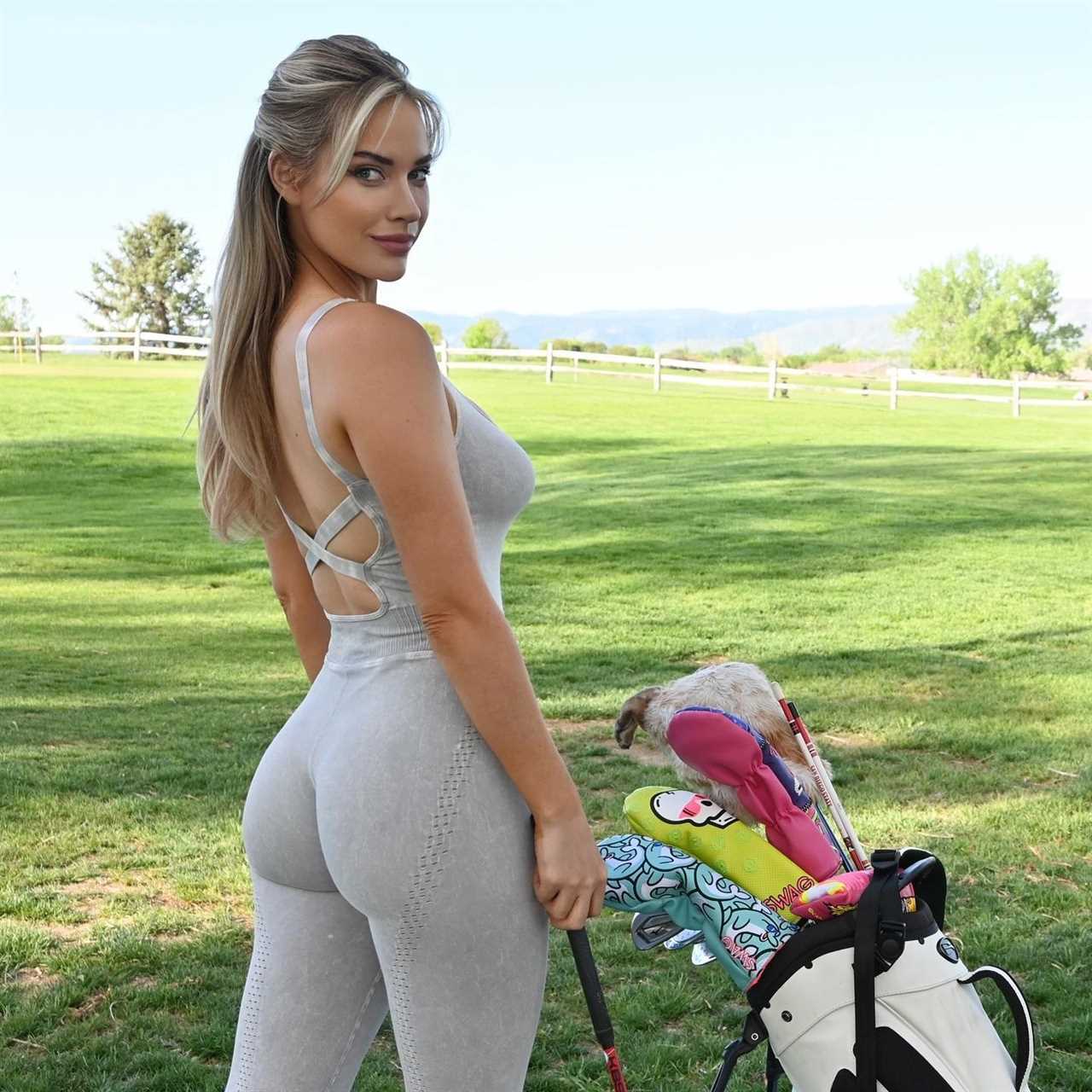 Paige Spiranac S Stunning Golf Rival Grace Charis Joins No Bra Club As Sexiezpicz Web Porn