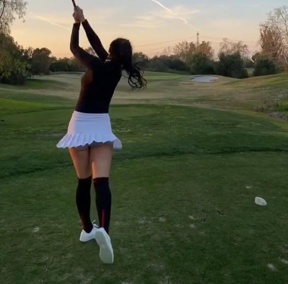 This style of golfing fashion upset some traditionalists but Isabelle Shee is happy to play her own way