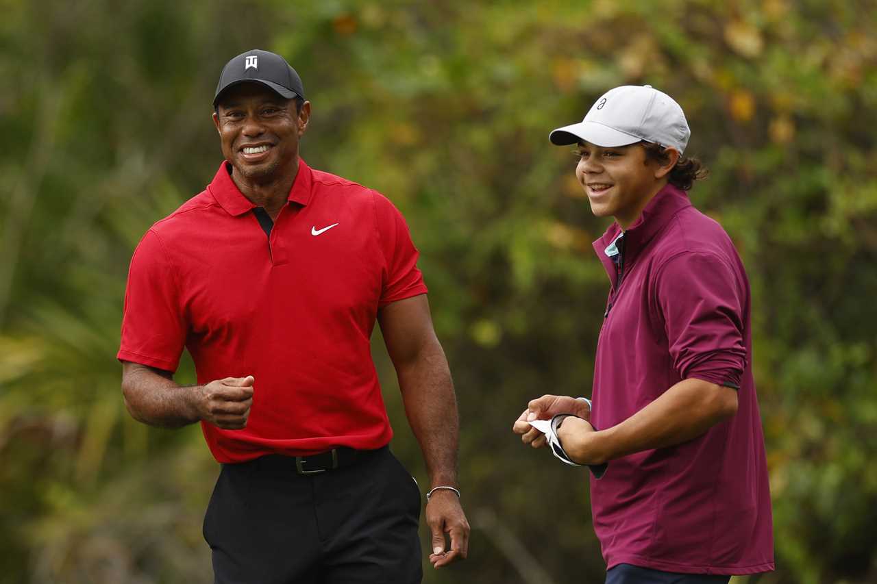 Tiger Woods Daughter Sam 16 Caddies For Dad For First Time As Golf Icon Beams At ‘priceless 