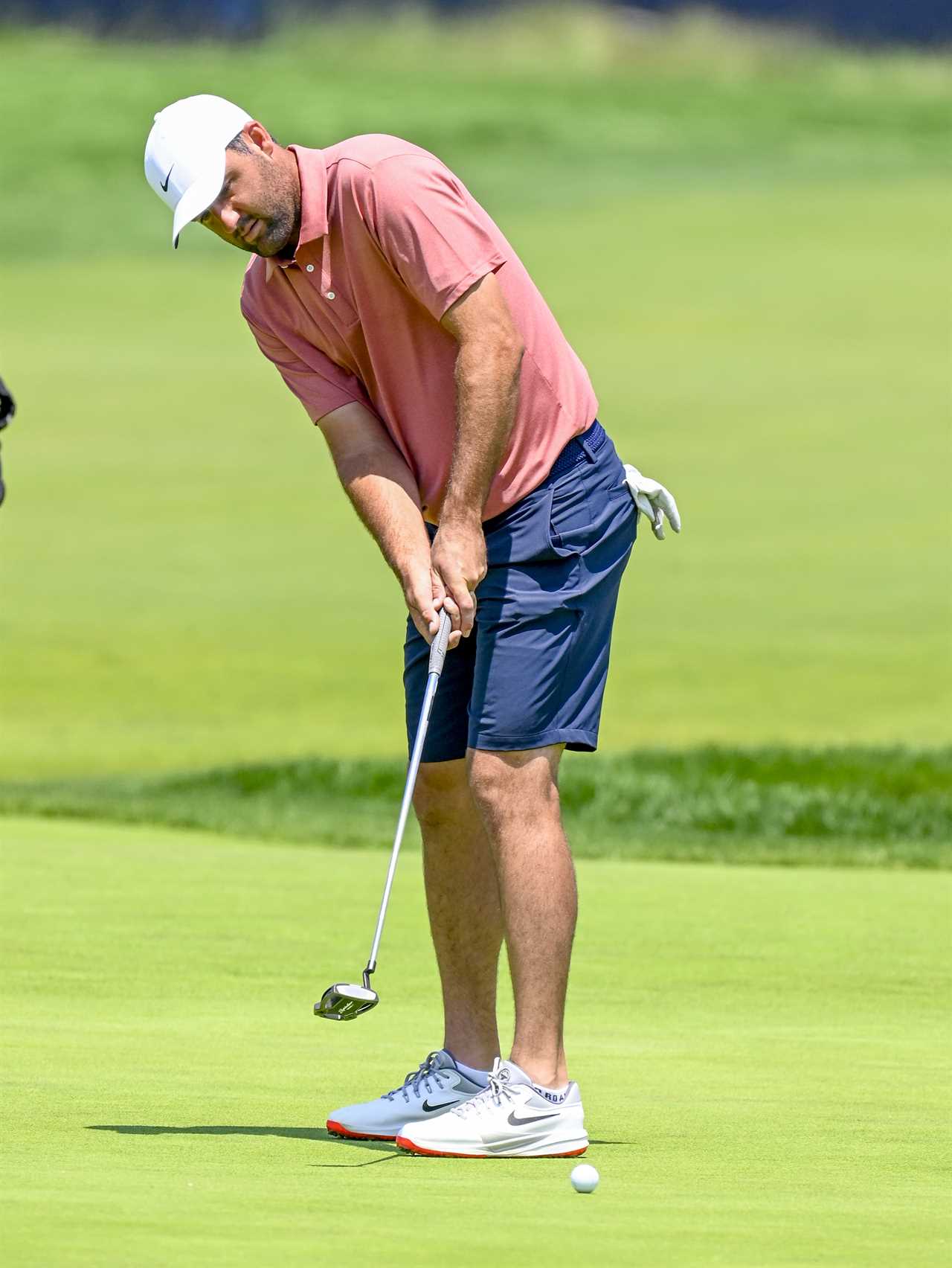 Scottie Scheffler putting during a practice round at the U.S. Open.
