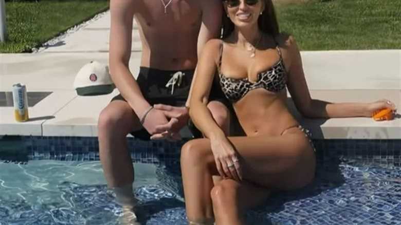 Golf Wag Paulina Gretzky leaves little to imagination in tiny bikini as she sizzles in pool